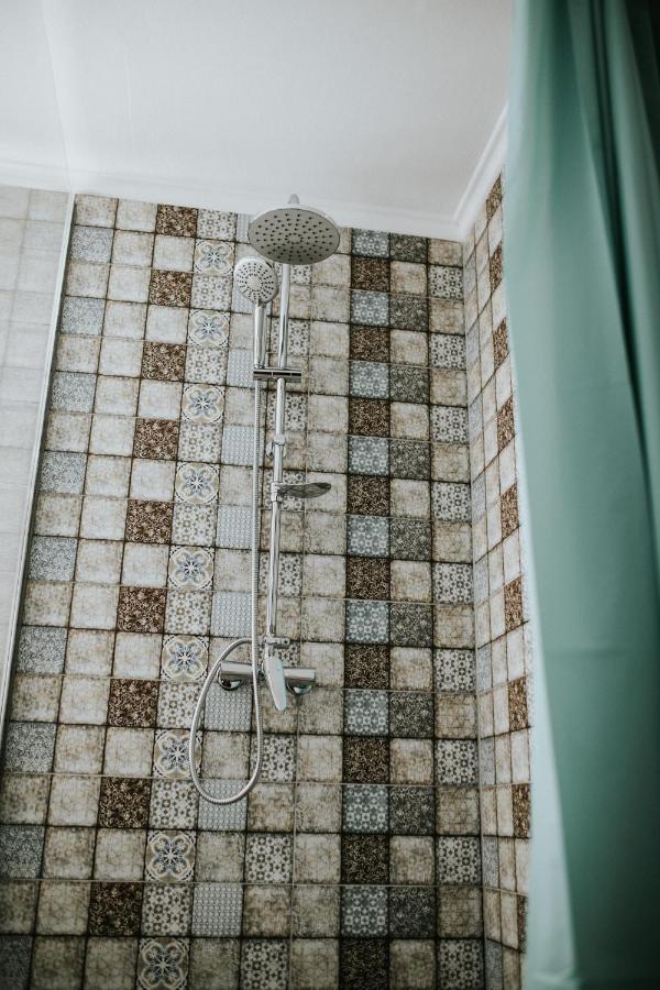 Mateas Apartament Apartman Nagyvárad Kültér fotó